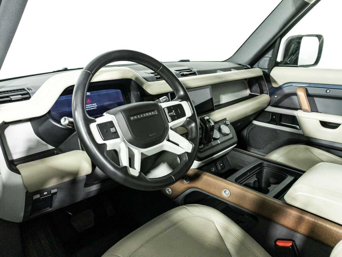 Land Rover Defender 110, 2020 Фото №11