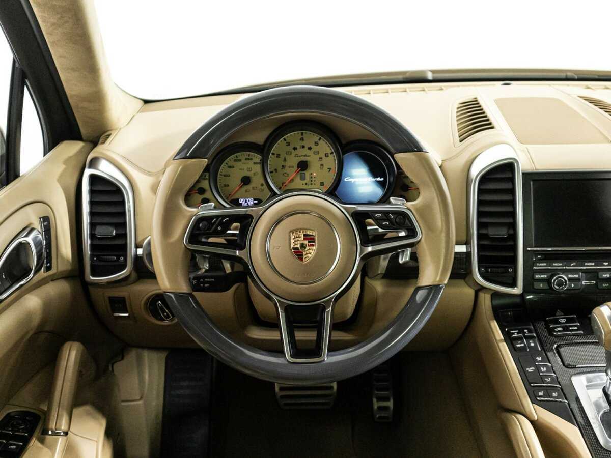 Porsche Cayenne Turbo, 2015 Фото №27
