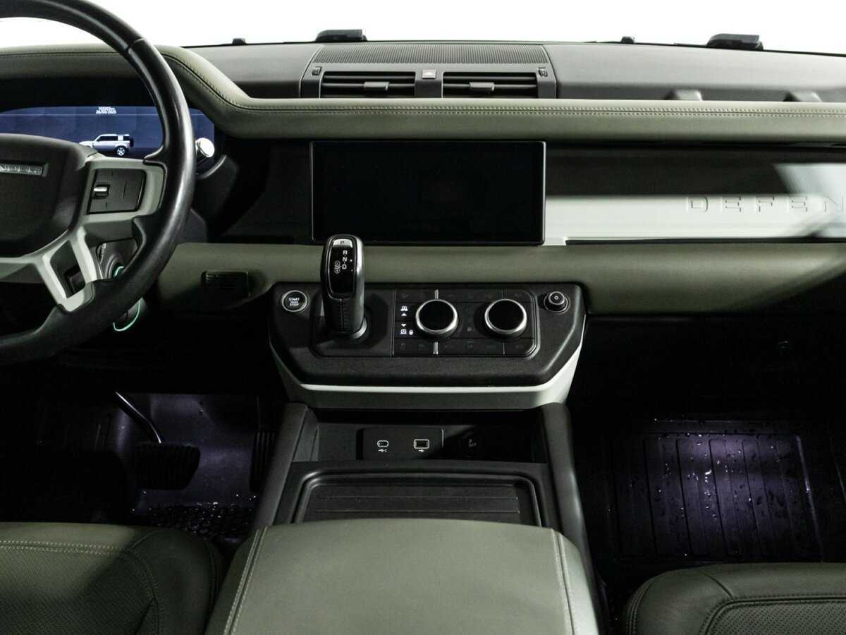 Land Rover Defender 110, 2020 Фото №12