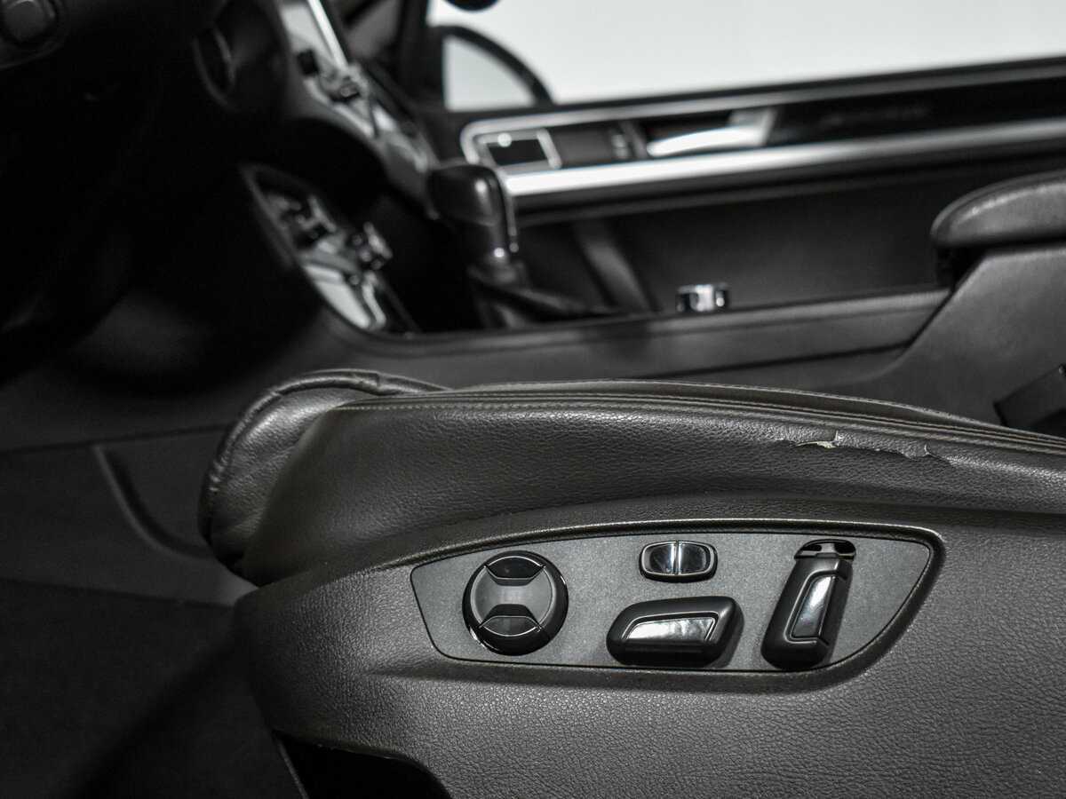 Volkswagen Touareg, 2013 Фото №9