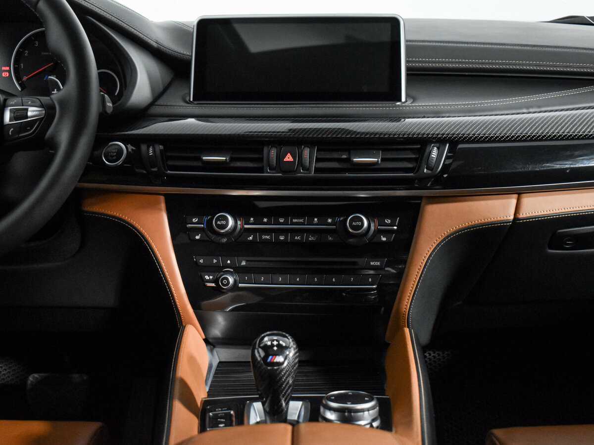 BMW X6 M, 2015 Фото №13