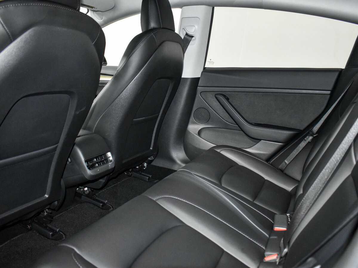 Tesla Model 3 Performance, 2023 Фото №14