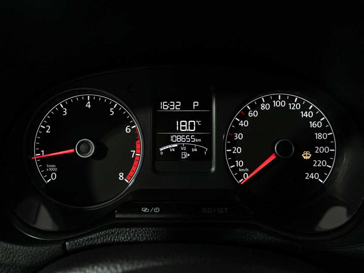 Volkswagen Polo, 2018 Фото №12