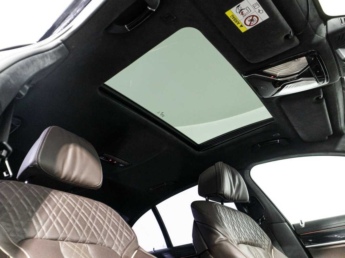 BMW 7 серии 730d xDrive, 2018 Фото №24