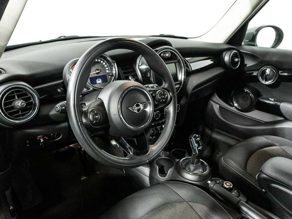 Mini Hatch Cooper, 2020 Фото №11