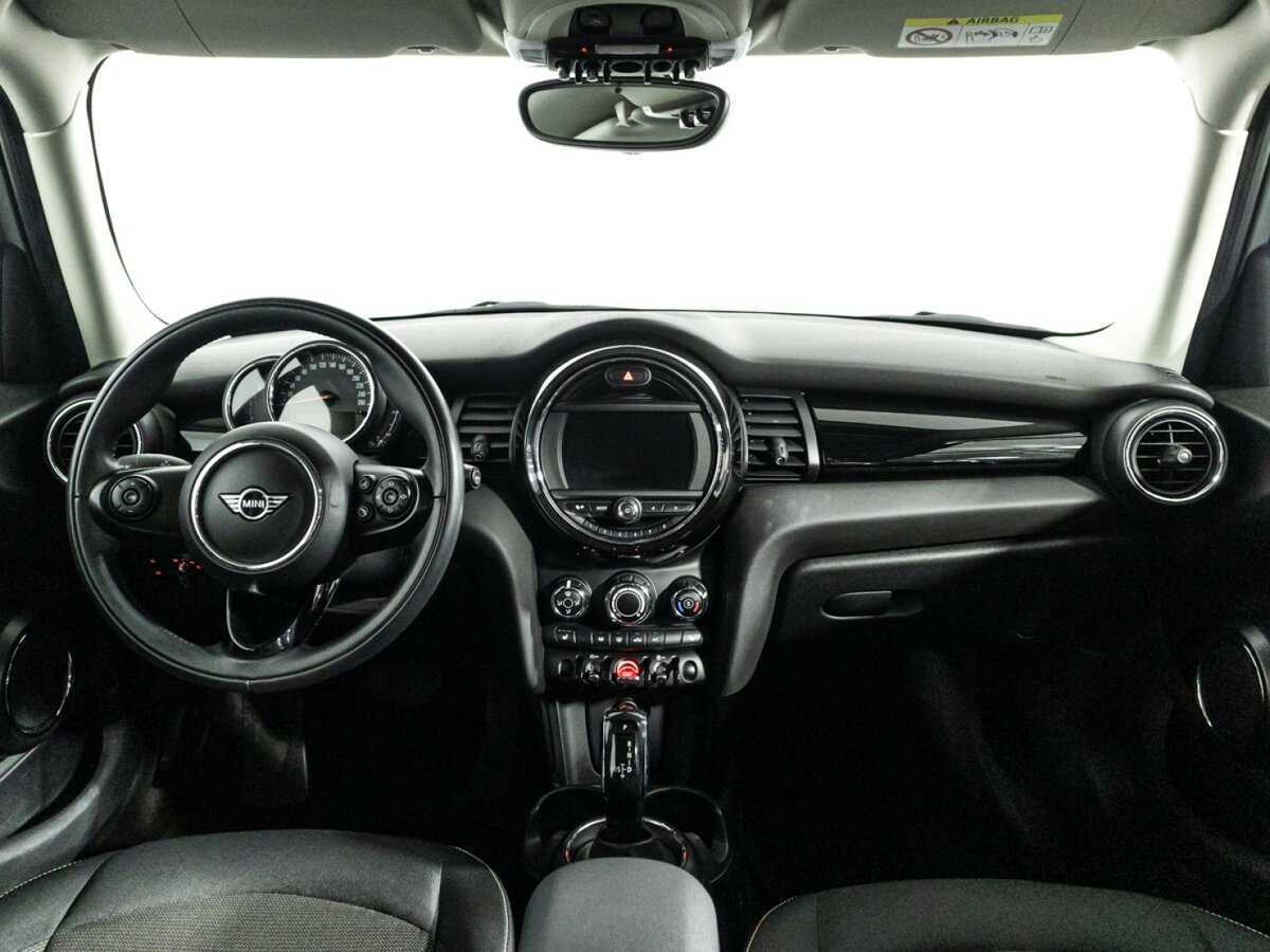 Mini Hatch Cooper, 2020 Фото №13