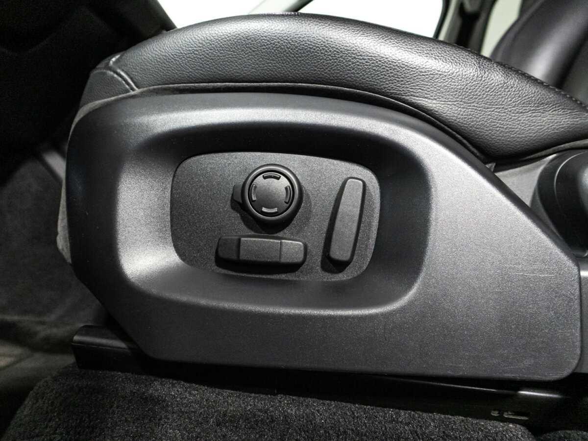 Land Rover Range Rover Sport, 2016 Фото №17