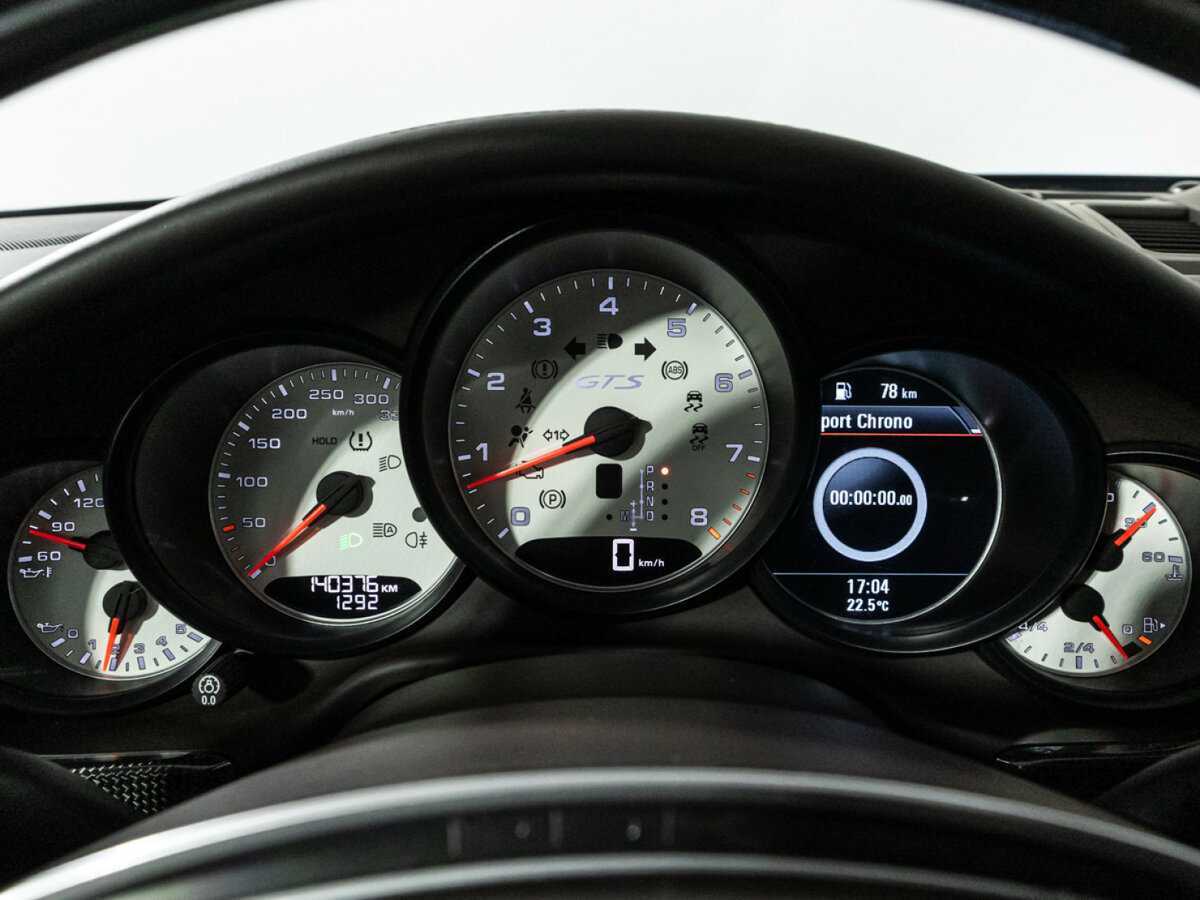 Porsche Panamera GTS, 2016 Фото №12