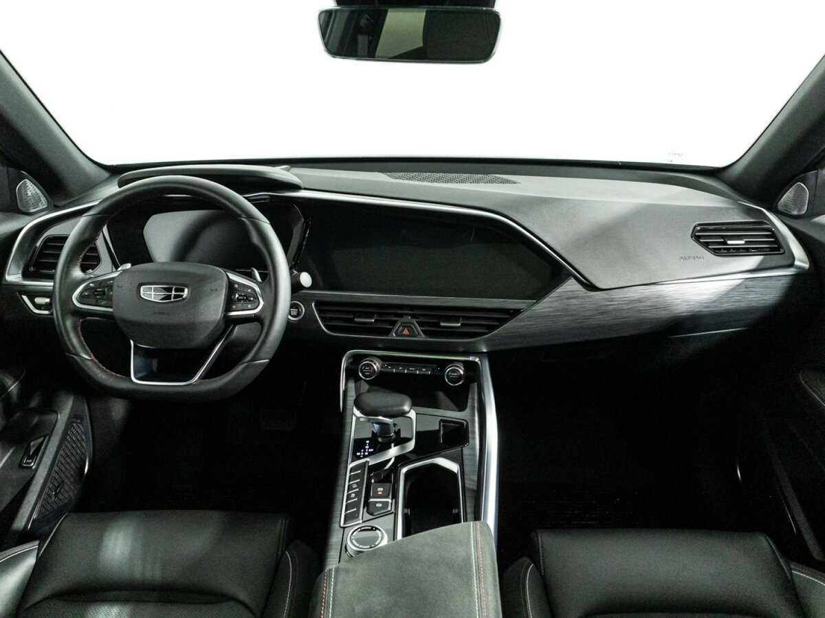 Geely Tugella, 2023 Фото №13