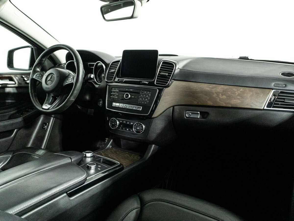 Mercedes-Benz GLE Coupe 400, 2017 Фото №9