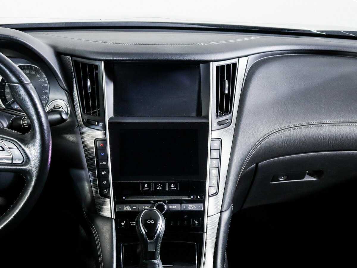 Infiniti Q50, 2017 Фото №11