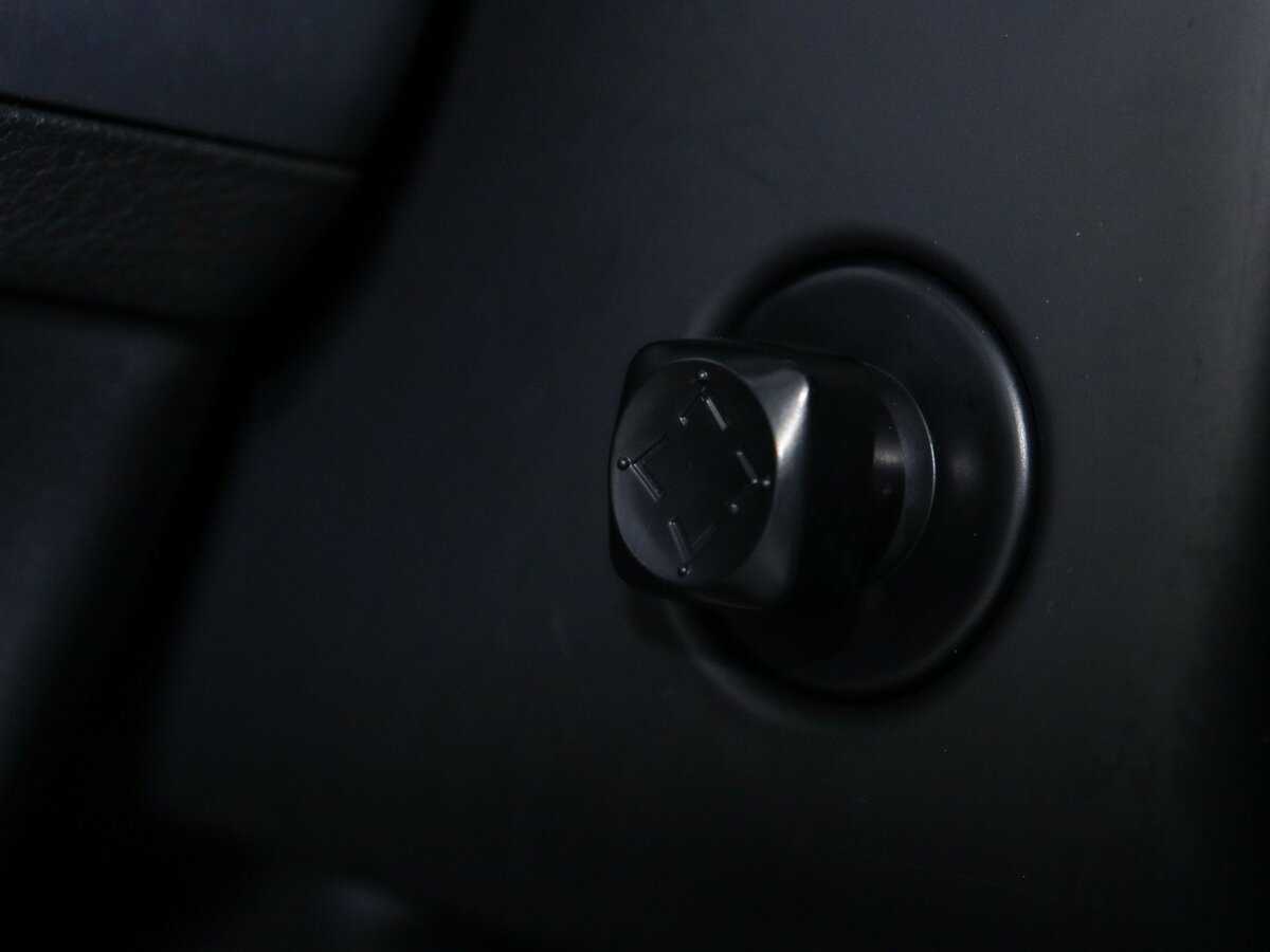 Infiniti Q50, 2015 Фото №17