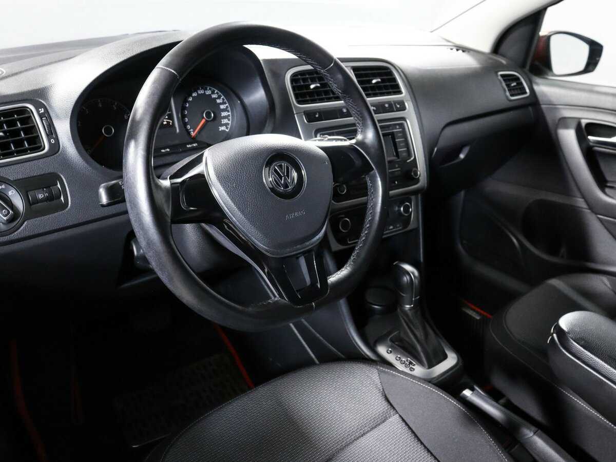 Volkswagen Polo, 2018 Фото №14