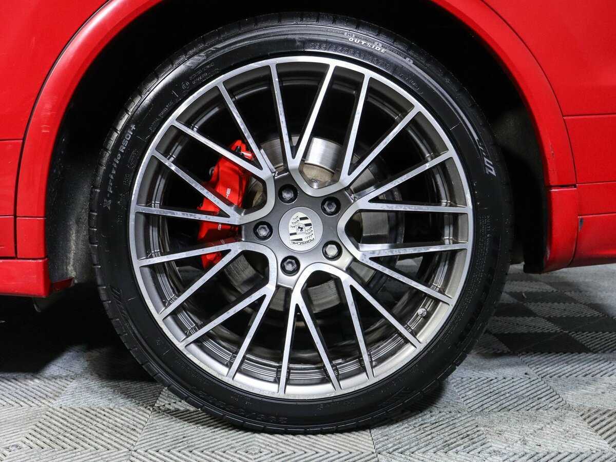 Porsche Cayenne GTS, 2013 Фото №12