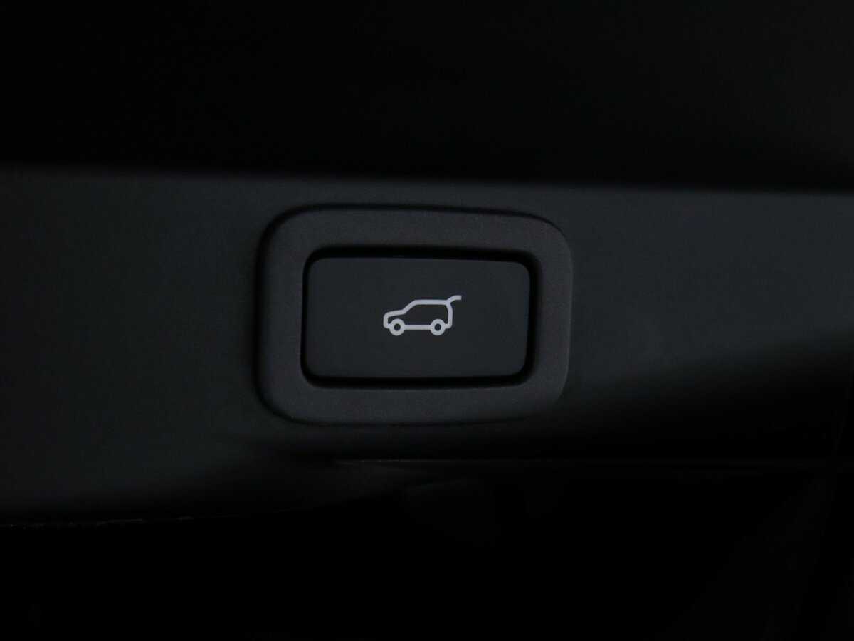 Land Rover Range Rover Sport, 2018 Фото №16