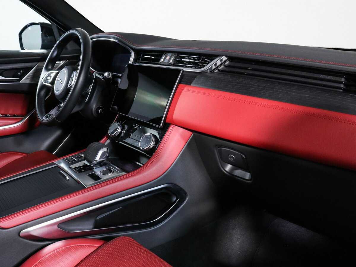 Jaguar F-Pace, 2021 Фото №9