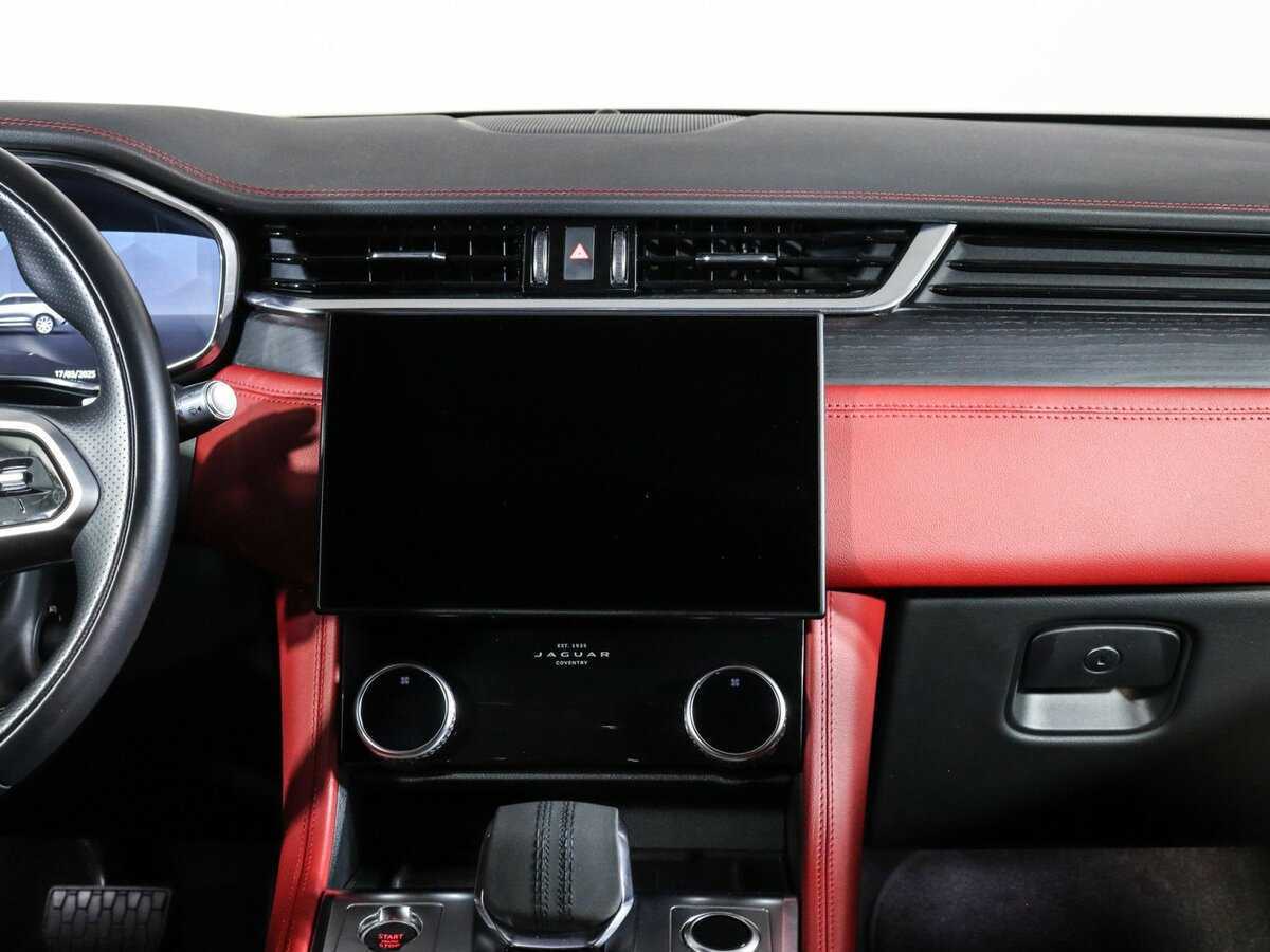 Jaguar F-Pace, 2021 Фото №13