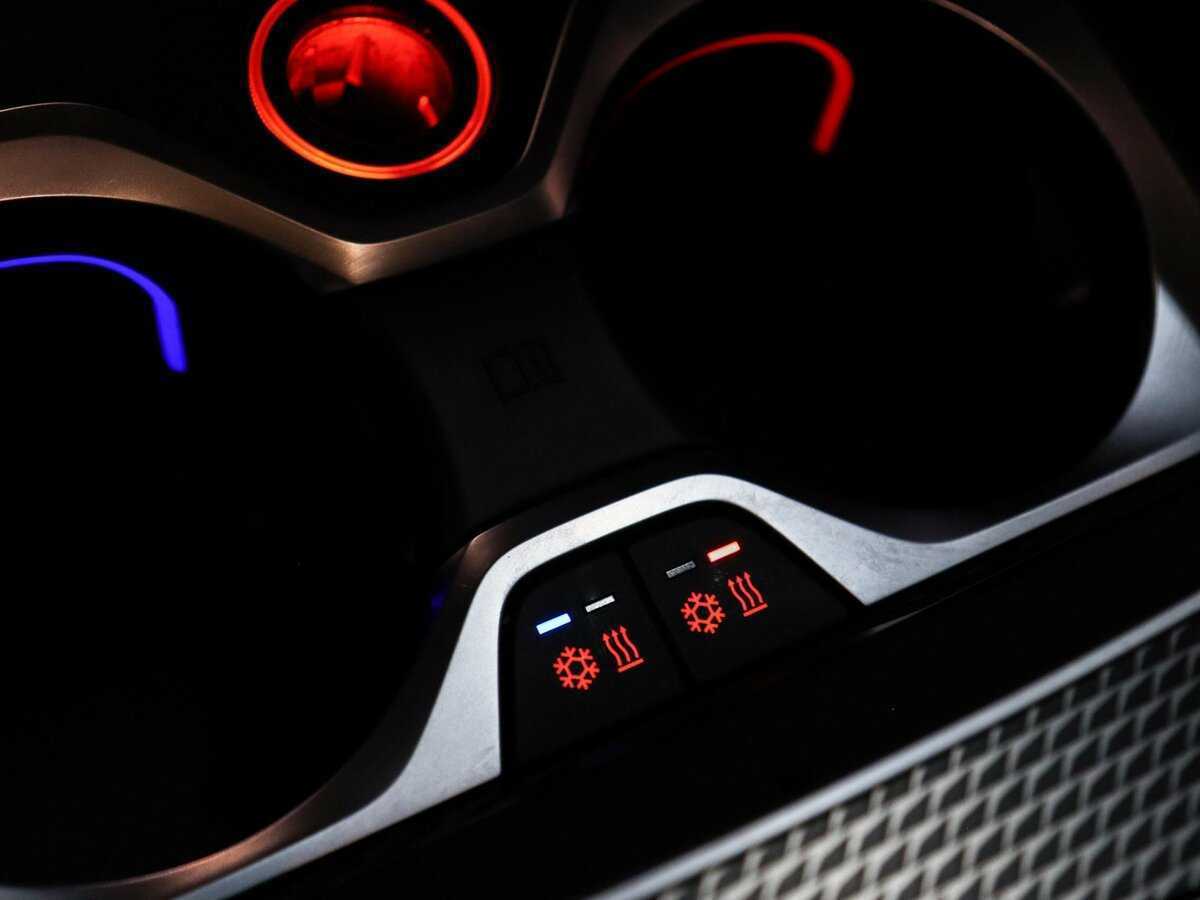 BMW X6 30d, 2020 Фото №30