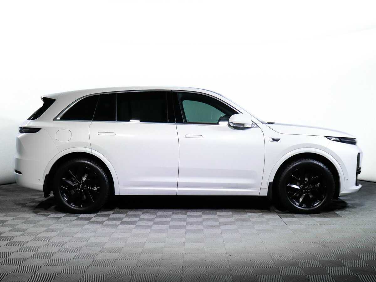 LiXiang L7 42.8 kWh, 2024 - 3 855 км. | Фото №4