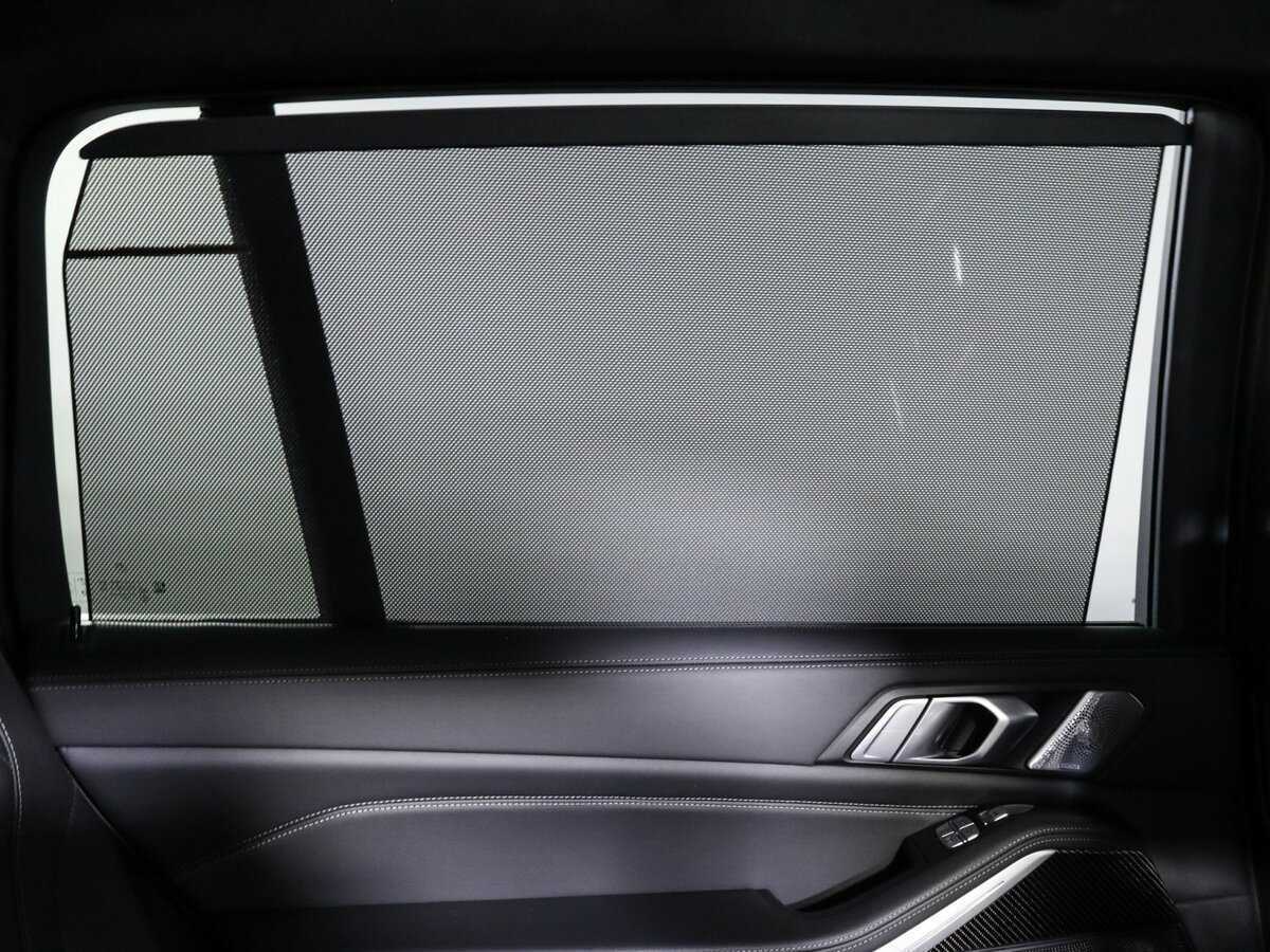 BMW X7 M60i, 2023 Фото №16