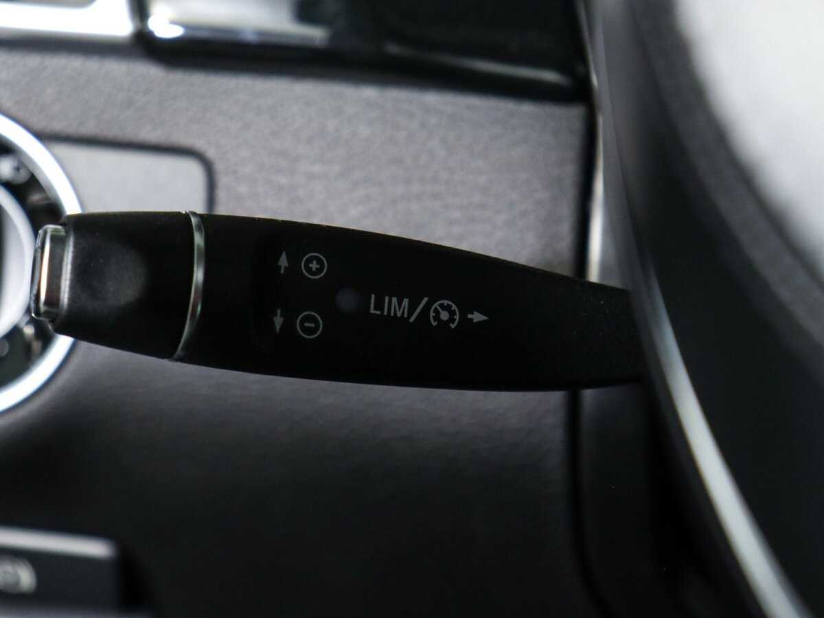 Mercedes-Benz GLS 400, 2017 Фото №18