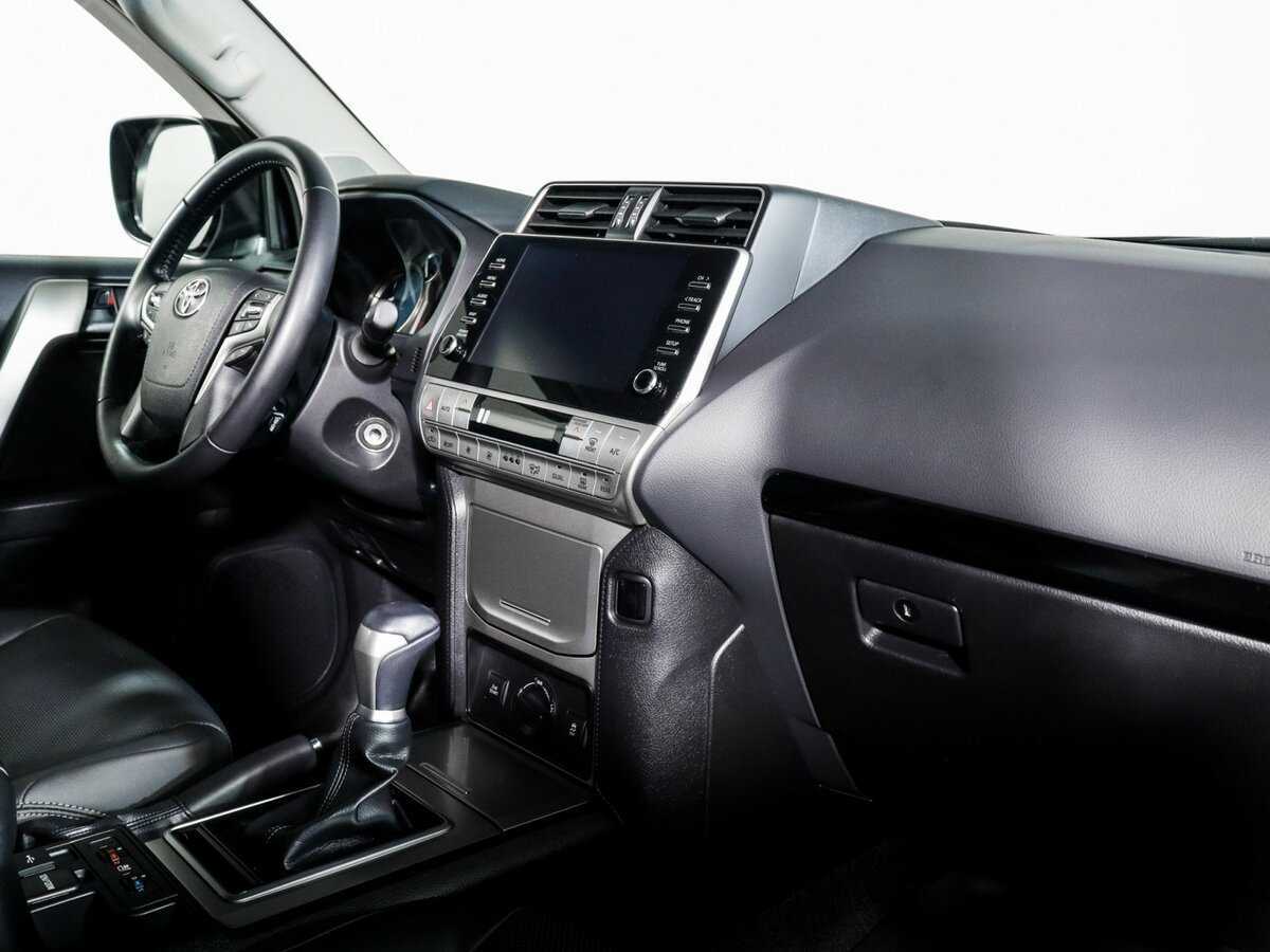 Toyota Land Cruiser Prado, 2022 - 70 500 км. | Фото №6