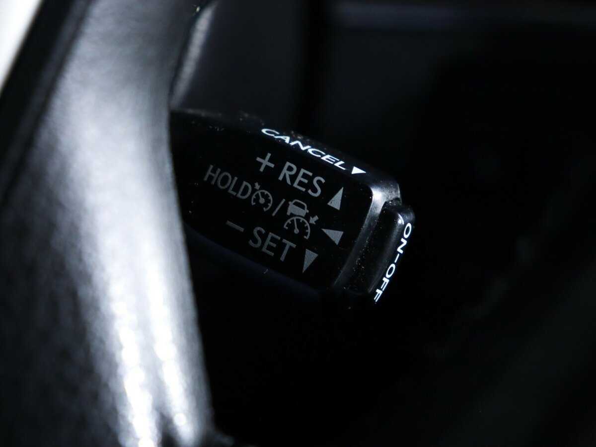 Toyota Land Cruiser, 2018 Фото №22