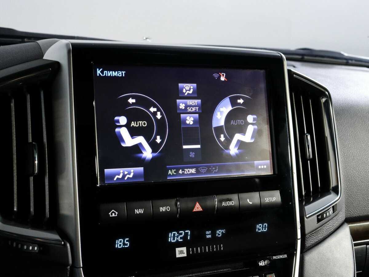 Toyota Land Cruiser, 2018 Фото №31