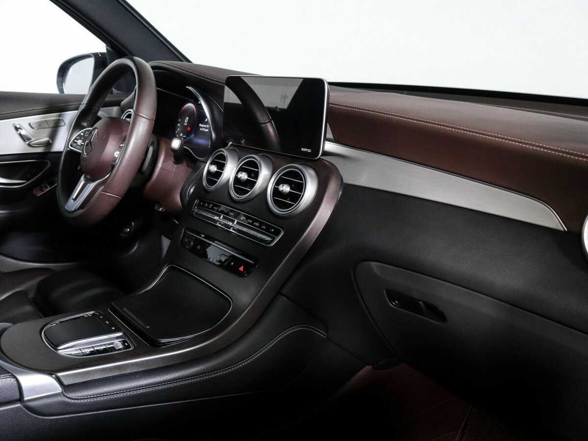 Mercedes-Benz GLC 200, 2020 Фото №9