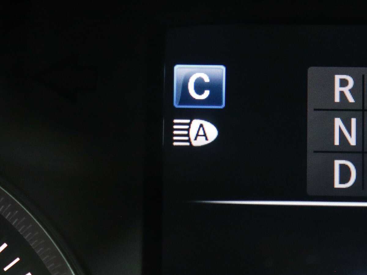 Mercedes-Benz GLC 250, 2015 Фото №24