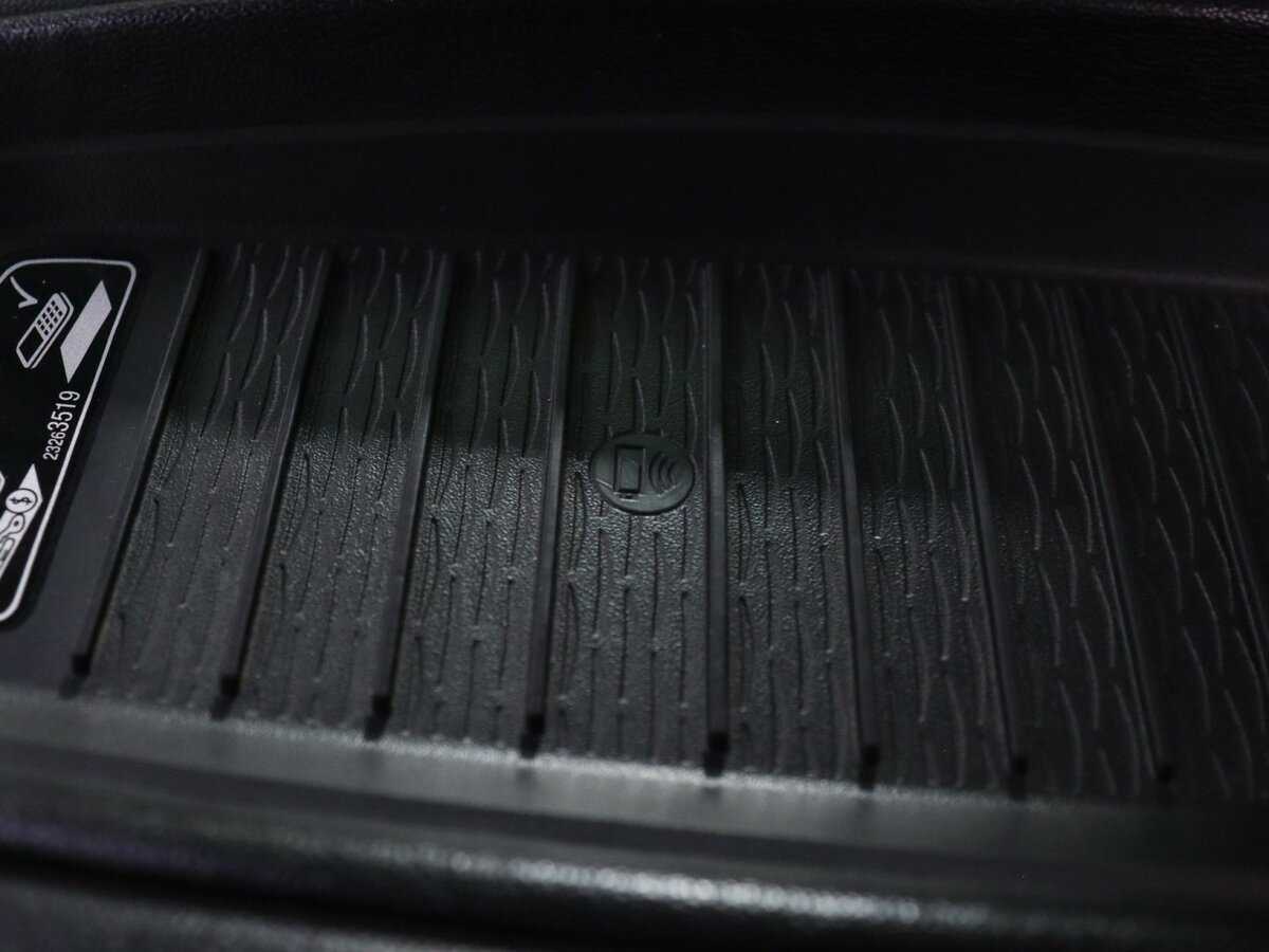 Cadillac Escalade, 2018 Фото №31