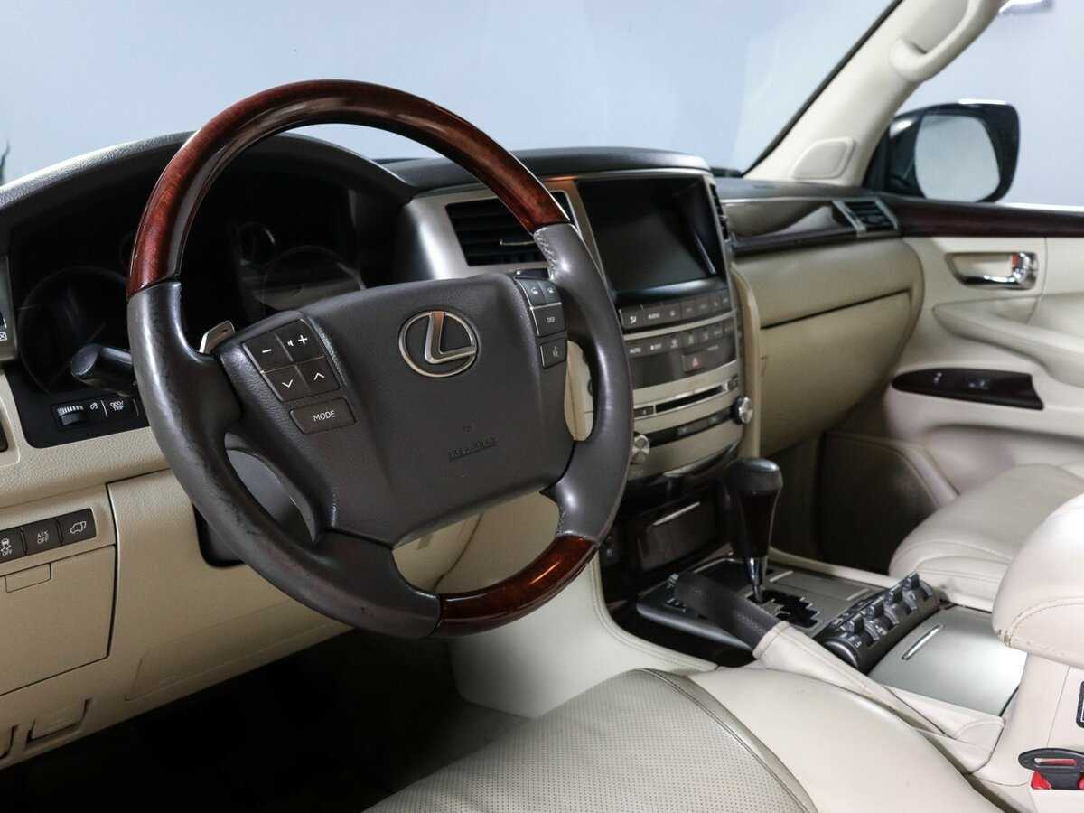 Lexus LX 570, 2012 Фото №14
