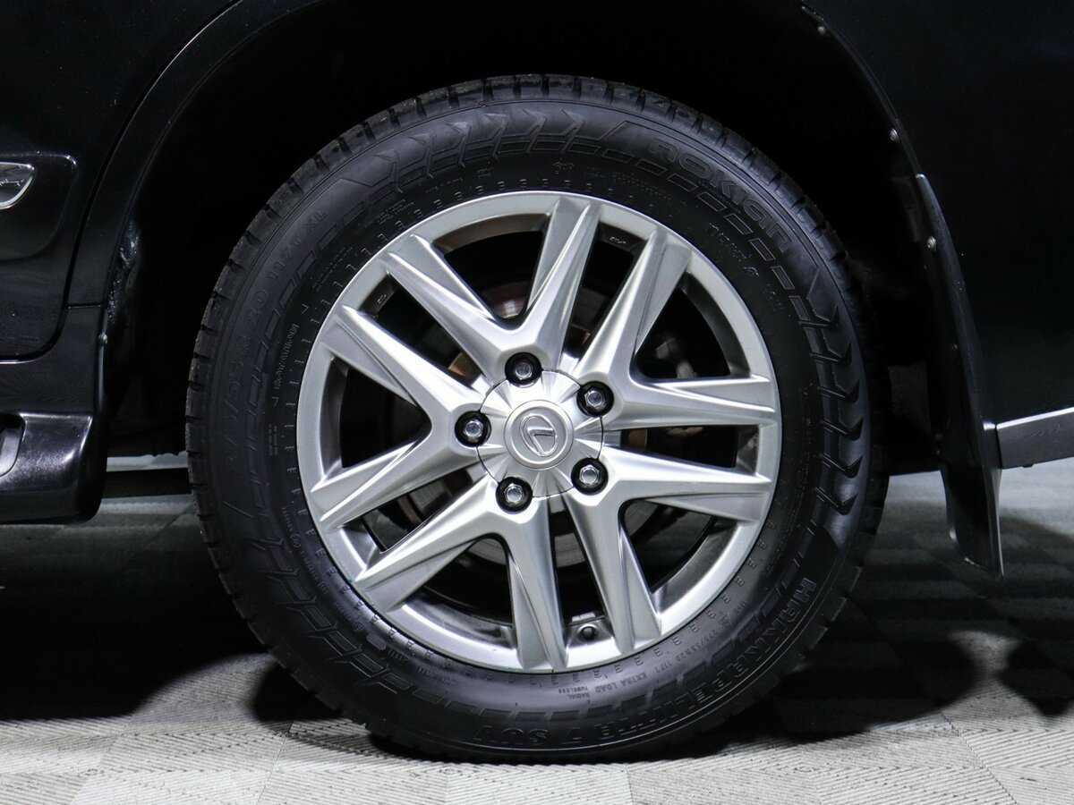 Lexus LX 570, 2012 Фото №15