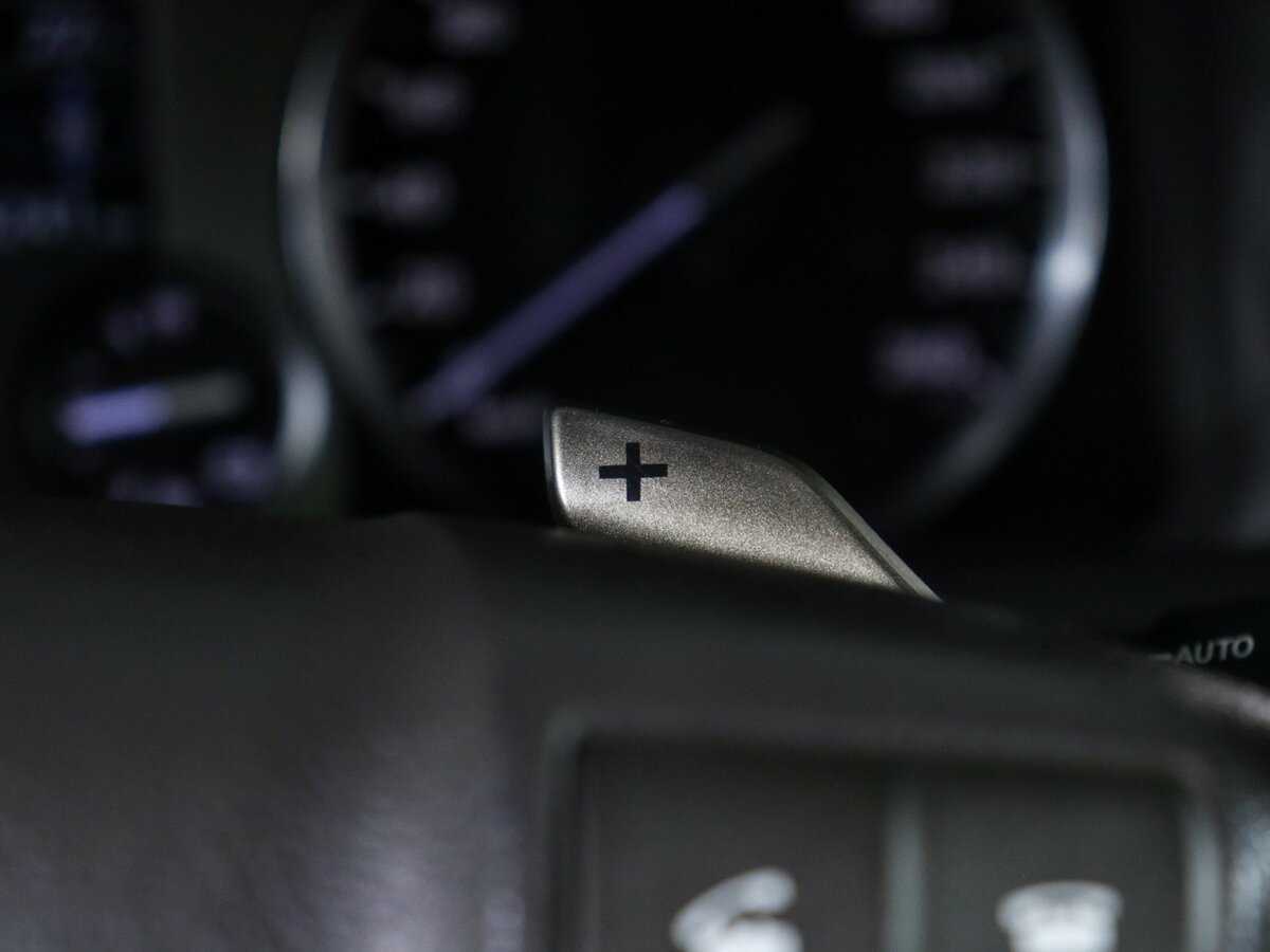 Lexus LX 570, 2012 Фото №19