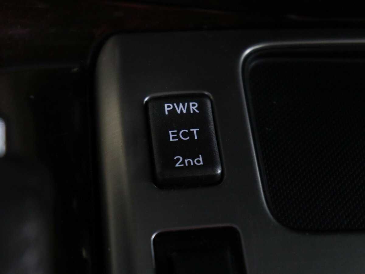 Lexus LX 570, 2012 Фото №22