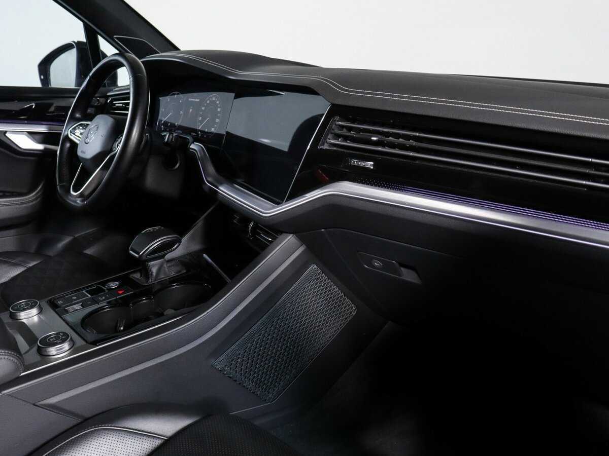 Volkswagen Touareg, 2021 Фото №6