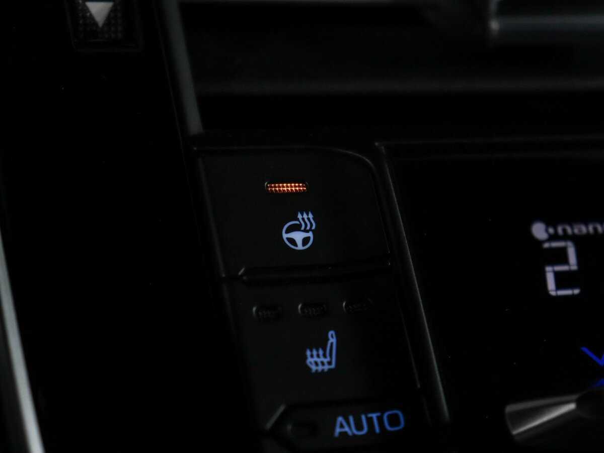 Toyota Land Cruiser, 2022 Фото №28