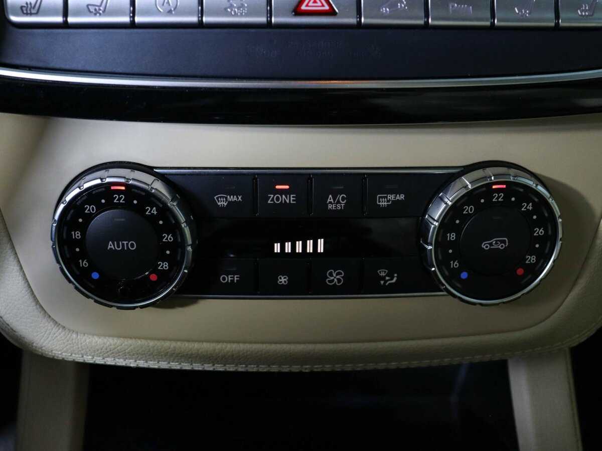 Mercedes-Benz GLE 350 d, 2016 Фото №21