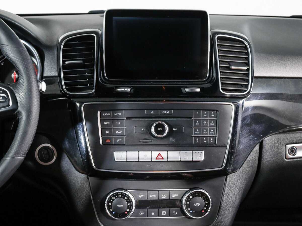 Mercedes-Benz GLE 300, 2015 Фото №11