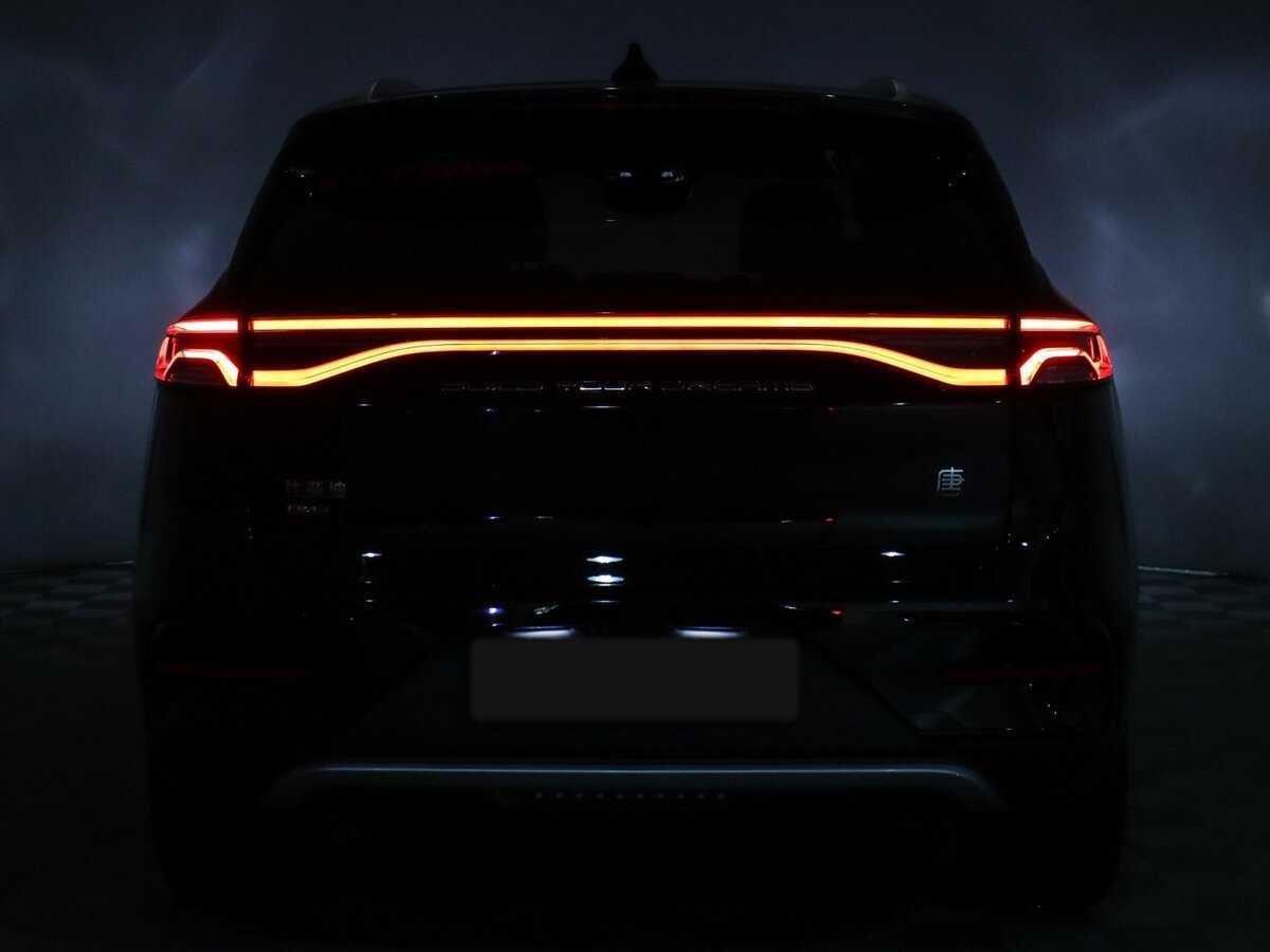 BYD Tang DM-i, 2023 Фото №23