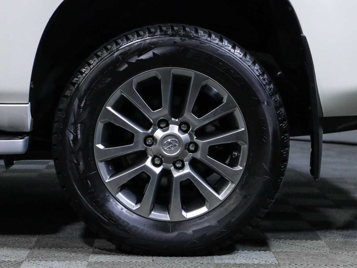 Toyota Land Cruiser Prado, 2018 Фото №12