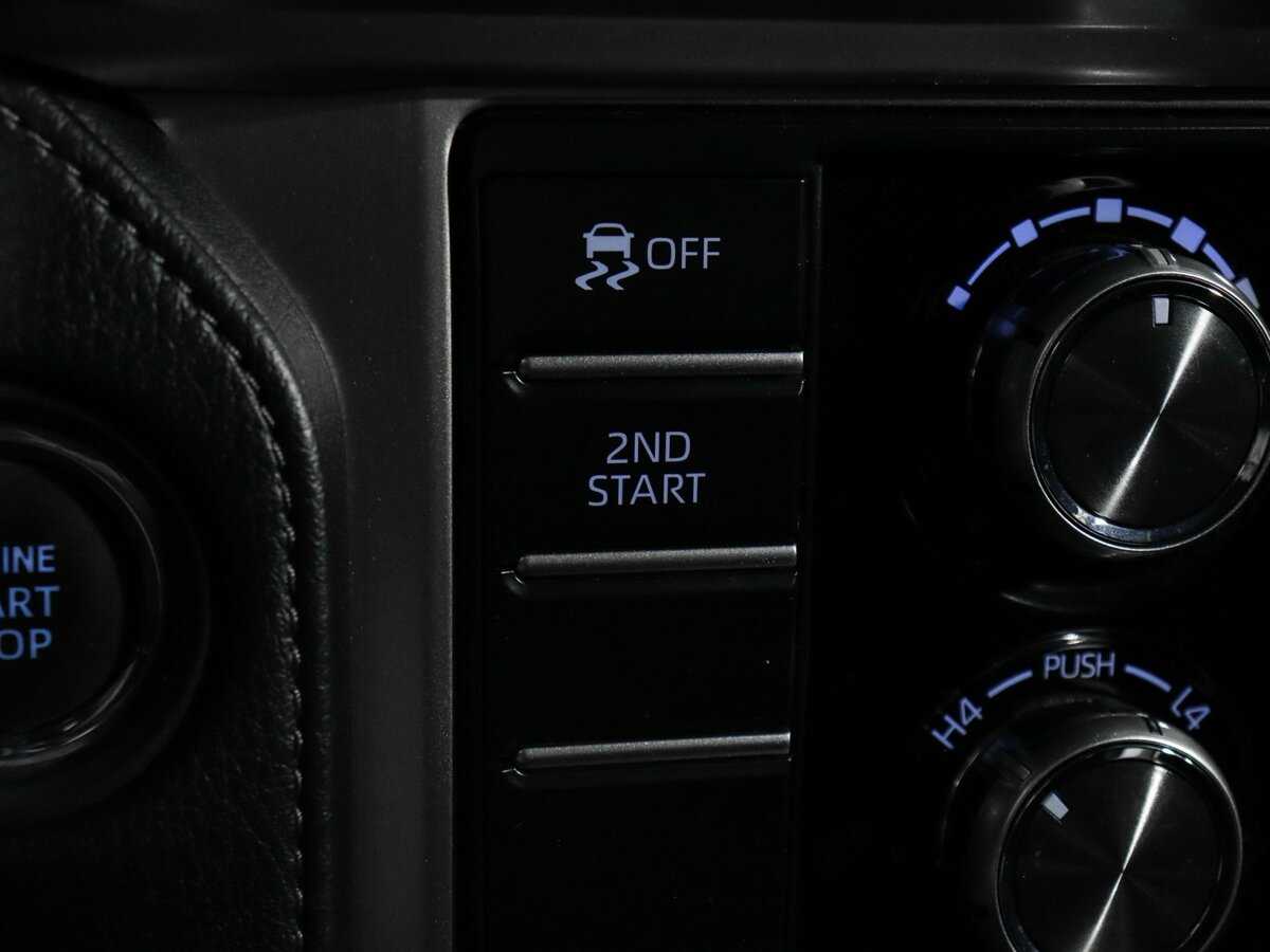 Toyota Land Cruiser Prado, 2018 Фото №26