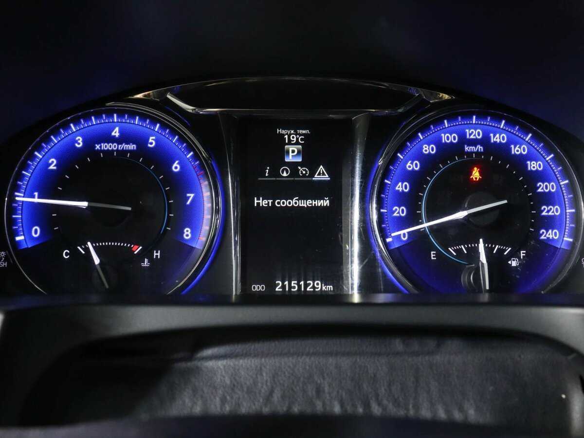 Toyota Camry, 2015 Фото №9