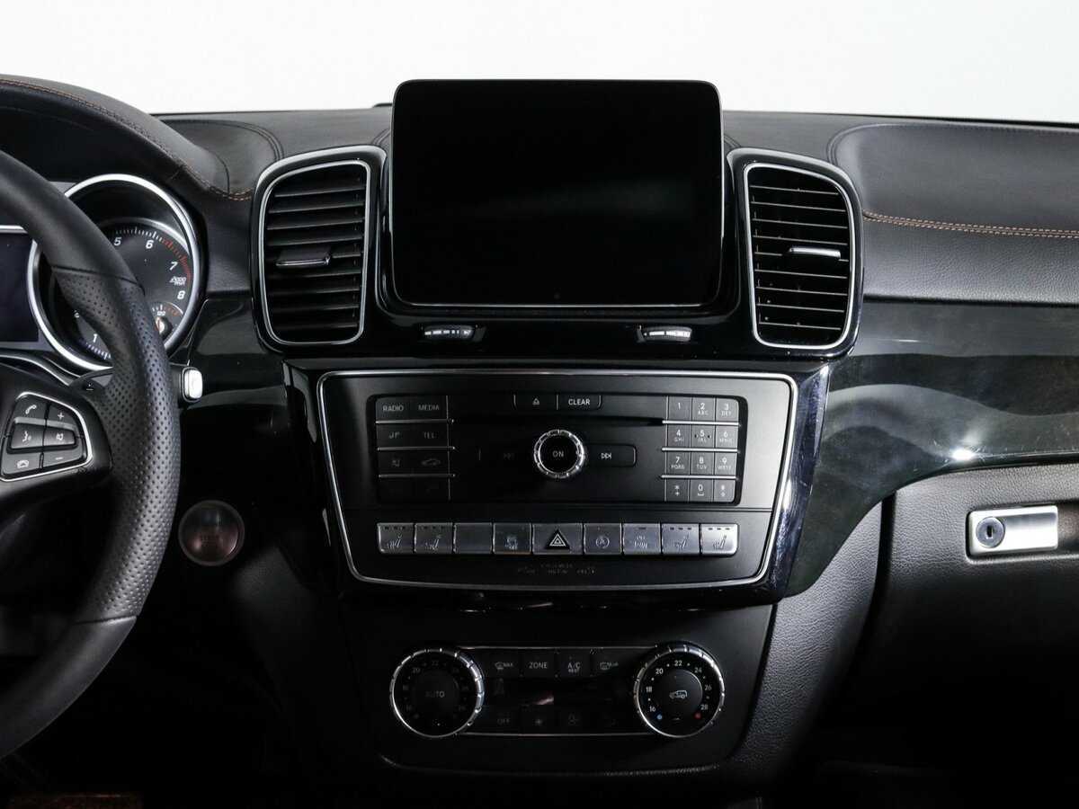 Mercedes-Benz GLE Coupe 400, 2018 Фото №13