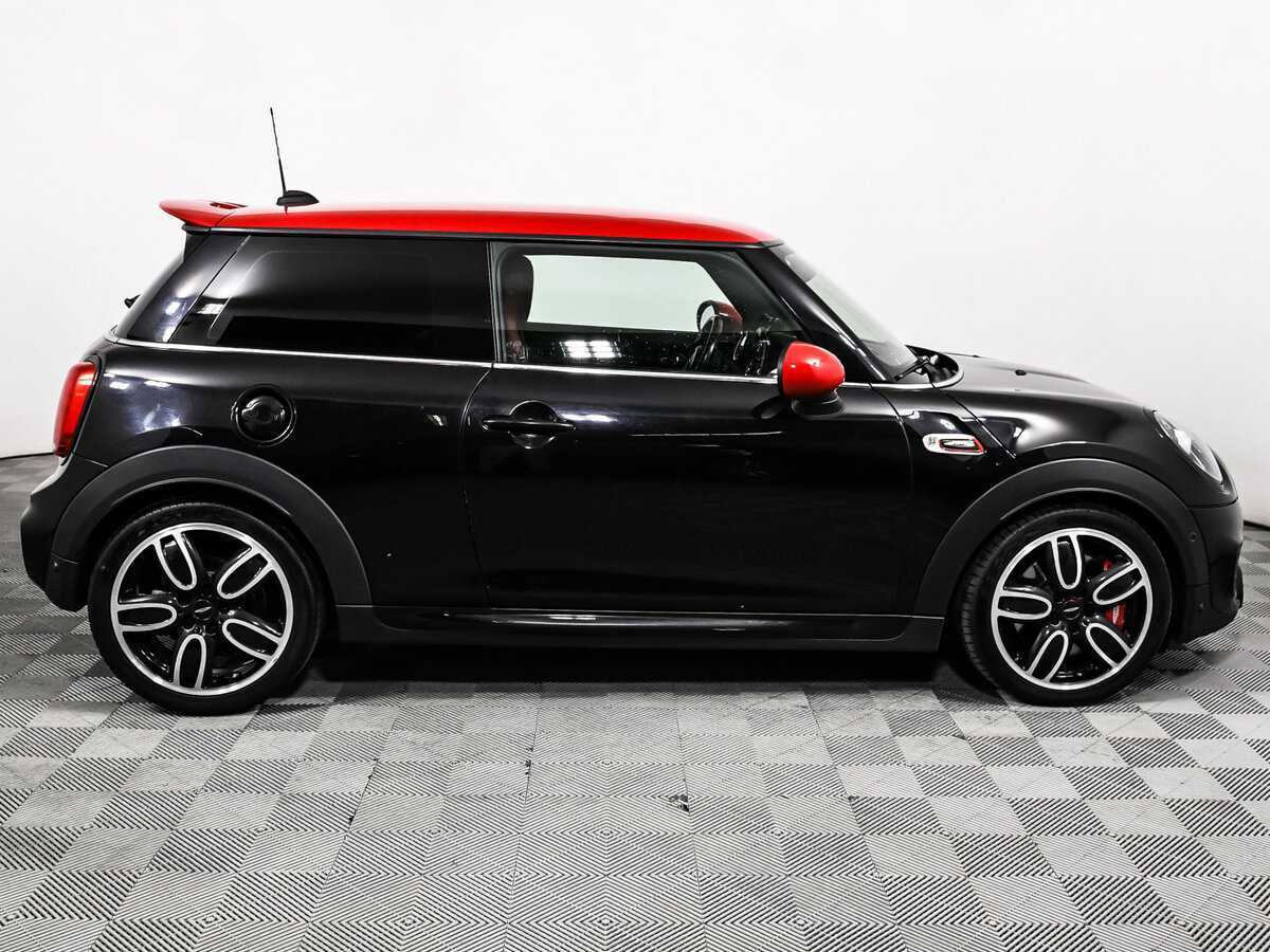 Mini Hatch JCW John Cooper Works, 2018 - 93 000 км. | Фото №4