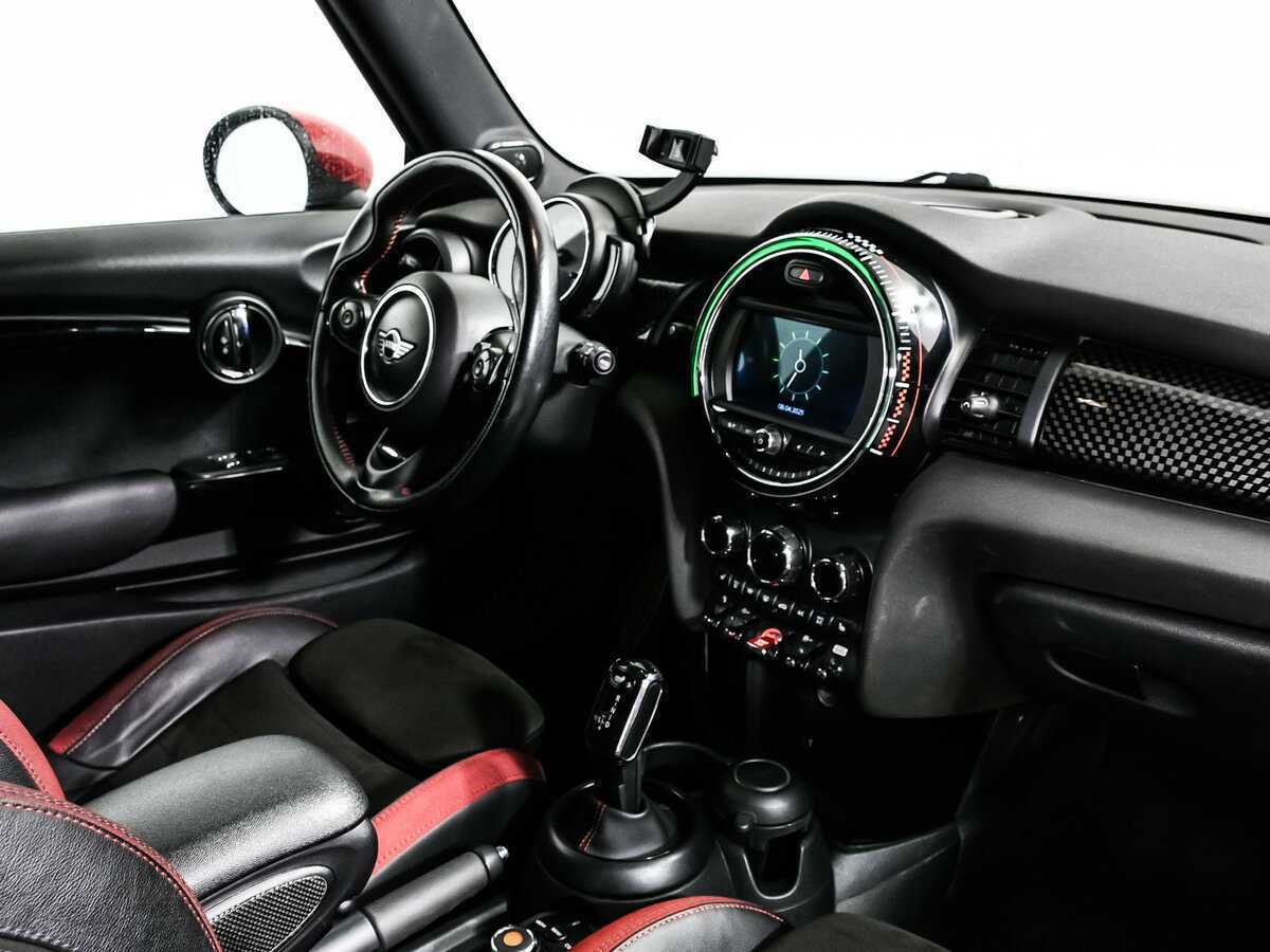 Mini Hatch JCW John Cooper Works, 2018 Фото №9