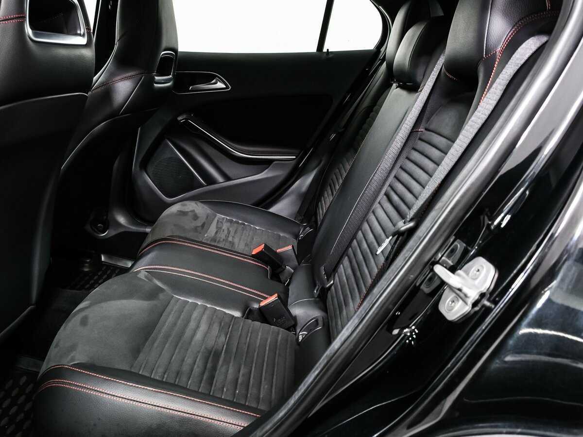 Mercedes-Benz GLA 200, 2015 Фото №13