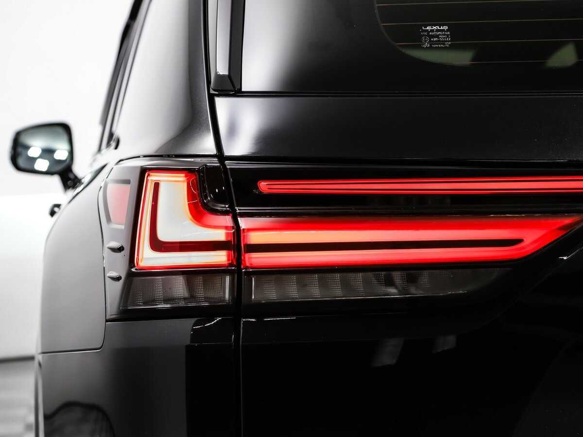 Lexus LX 600, 2023 Фото №19