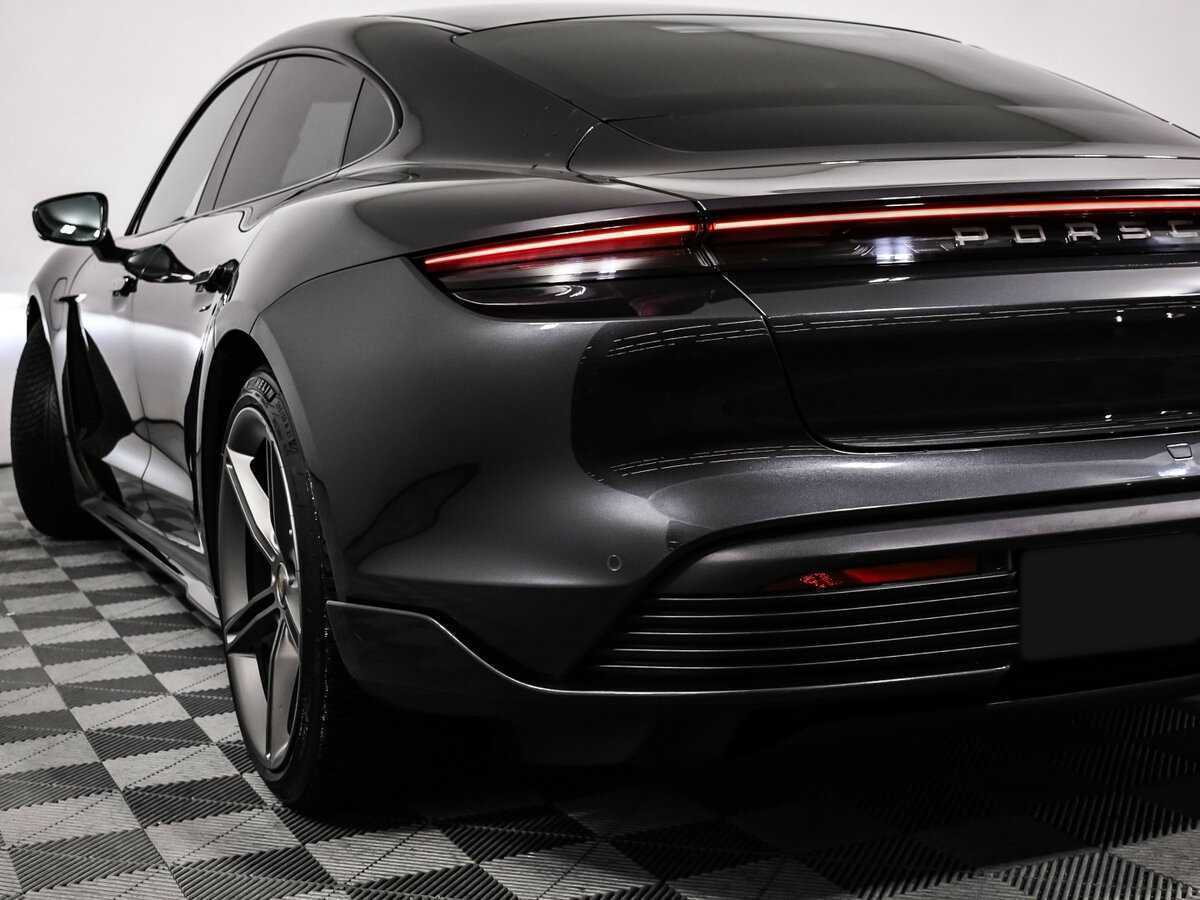 Porsche Taycan Turbo, 2020 Фото №19