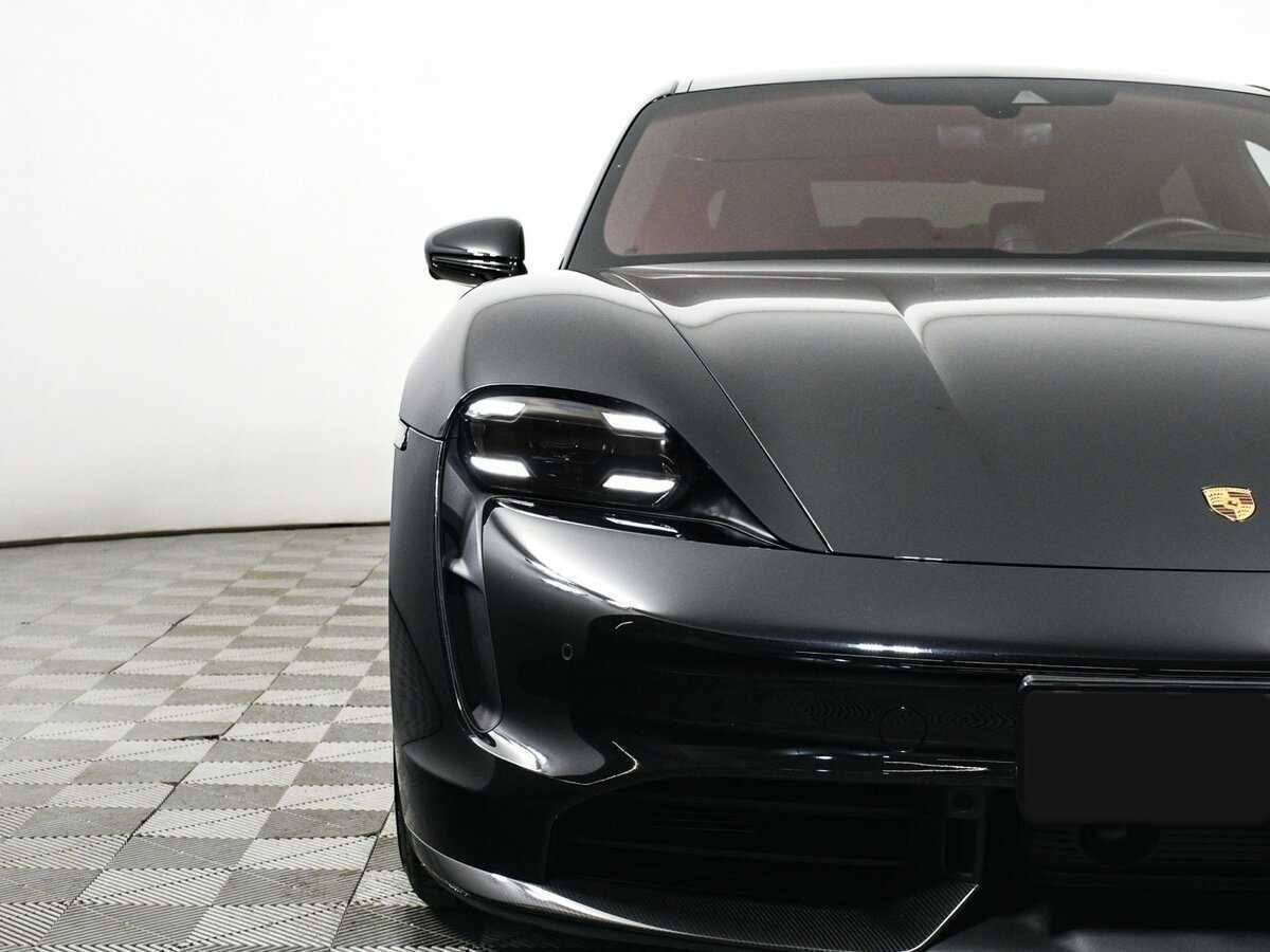 Porsche Taycan Turbo S, 2021 Фото №17